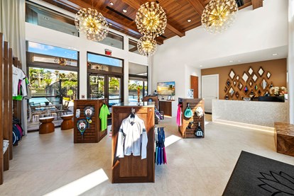 LOE Lifestyle Pro Shop Img 6 24 25