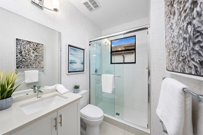 Mykonos 2nd Bathroom