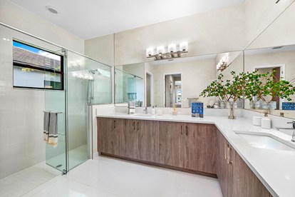 Rainier Primary Bathroom