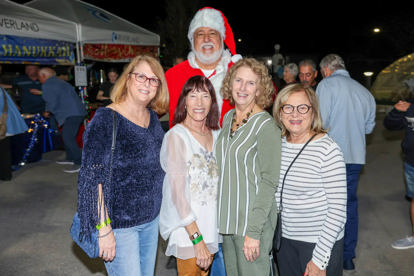 GET IN THE HOLIDAY SPIRIT AT RIVERLAND