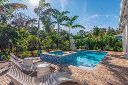 Belize Pool