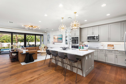 Exuma Kitchen & Dining Room
