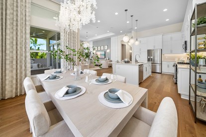 Horizon Dining Room / Kitchen