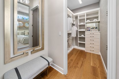 Horizon Primary Bedroom Closet